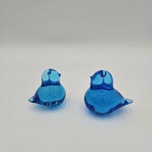 Set Of Blue Bird Glass Sculpture